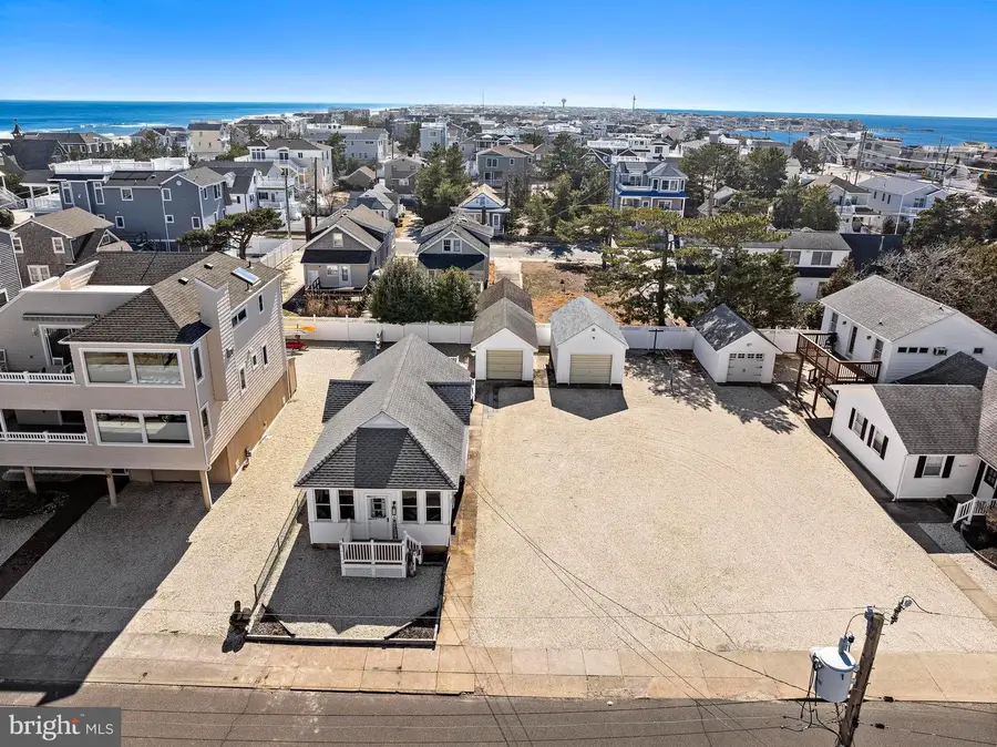 16 E Paulding Ave, Long Beach Township, NJ 08008 - #2