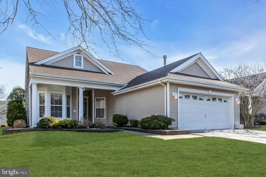 12 Bellflower Dr, Lakewood, NJ 08701 - #3