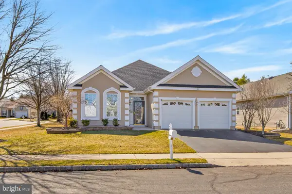 24 Jonahs Pond Ln, BARNEGAT, NJ 08005