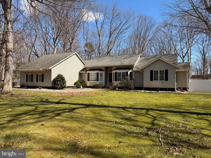 5 Pin Oak Dr, New Egypt, NJ 08533 - #2