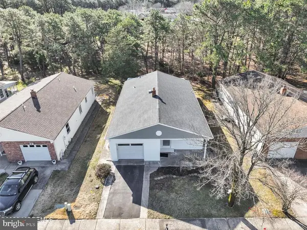 127 Freeport Blvd, TOMS RIVER, NJ 08757