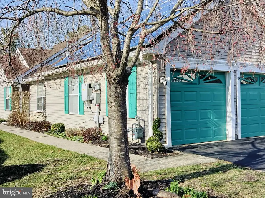 26 Skyline Dr, Lakewood, NJ 08701 - #2