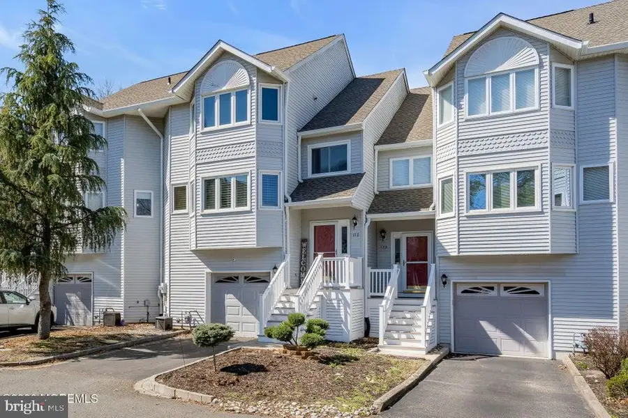 172 Impatiens Ct, Toms River, NJ 08753 - #2