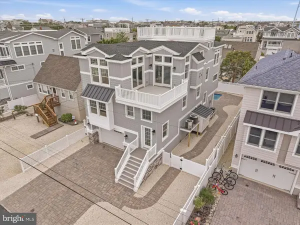 10 W Kirkland Ave, LONG BEACH TOWNSHIP, NJ 08008