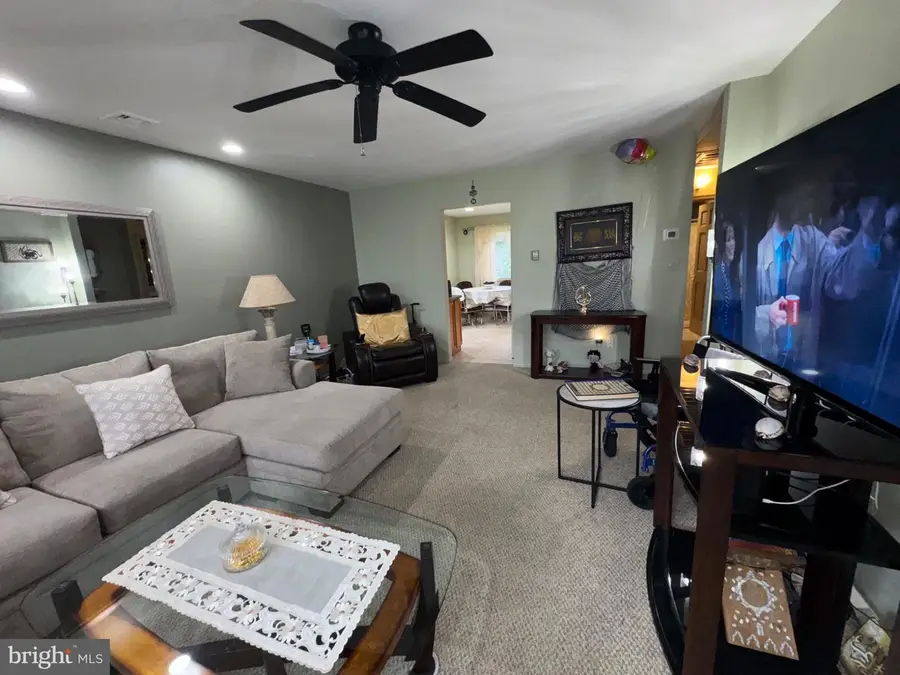 7 Rhode Island Dr #b, Manchester, NJ 08759 - #2