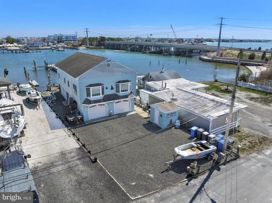 21 N Bay Ave, Manahawkin, NJ 08050 - #3