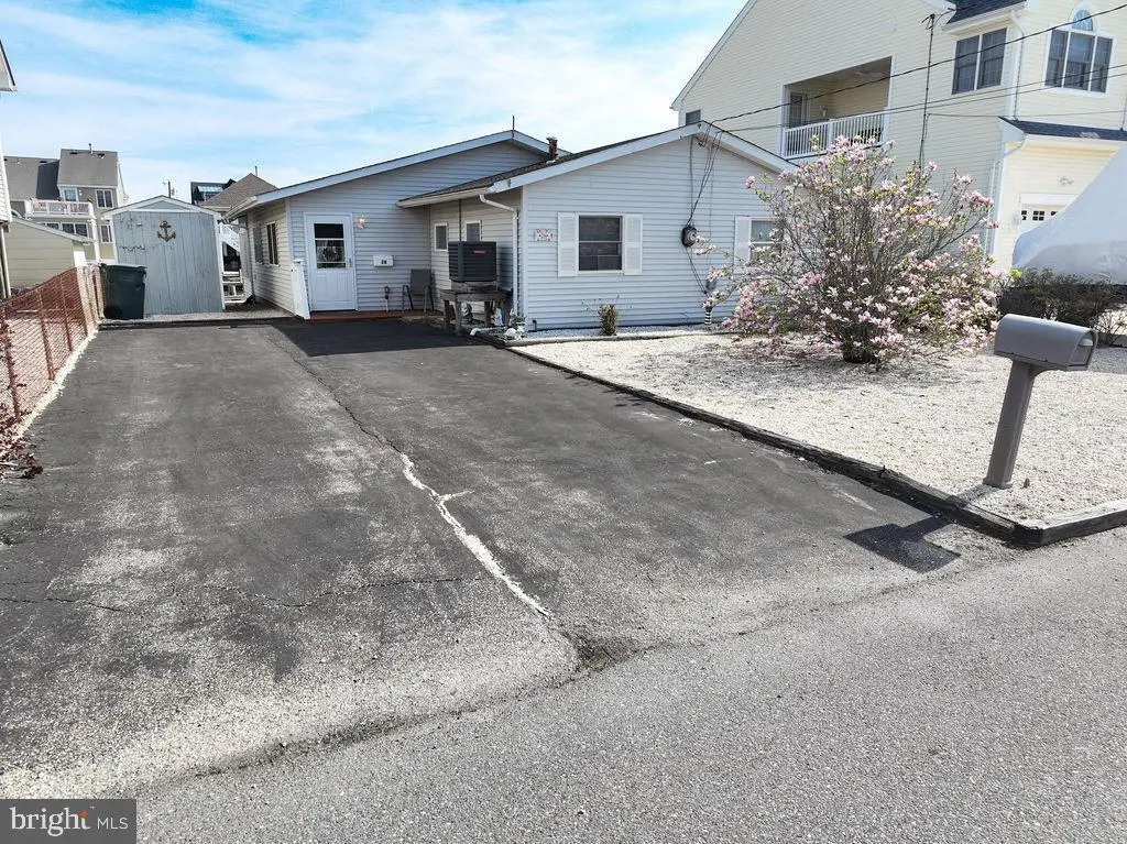 28 W Hudson Dr, Little Egg Harbor, NJ 08087 - #1