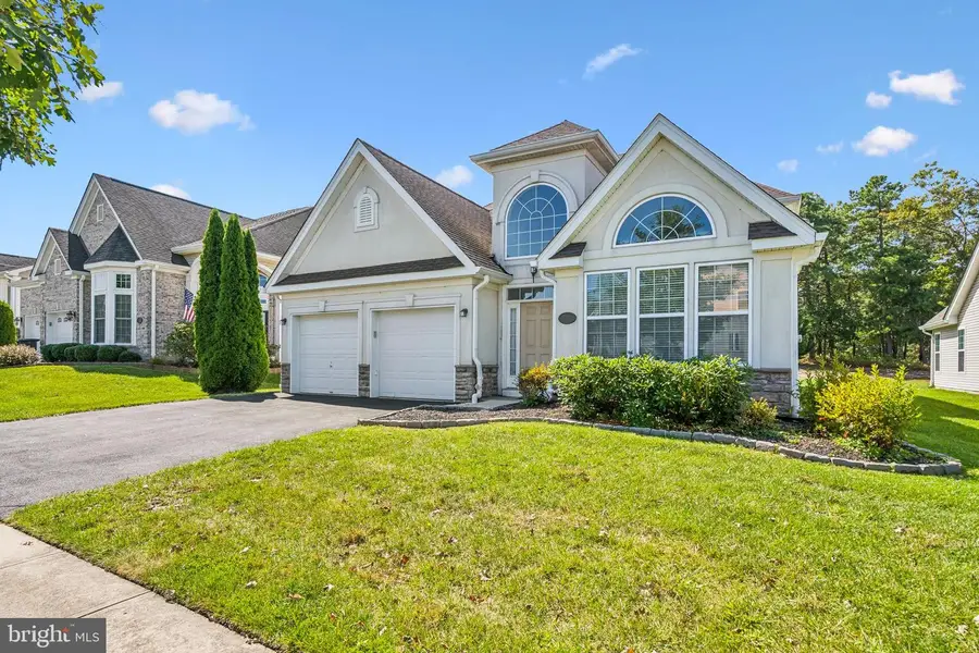 7 Honeysuckle Dr, Manahawkin, NJ 08050 - #2