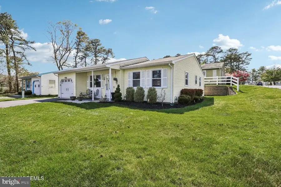 23 Chelsea Dr #70, Manchester, NJ 08759 - #3