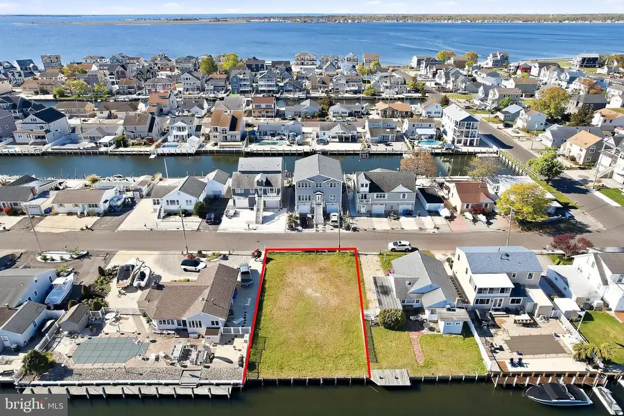 10 Cruiser Ct, Toms River, NJ 08753 - #2