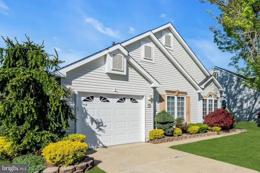 18 Grosunor Ct, Jackson, NJ 08527 - #2