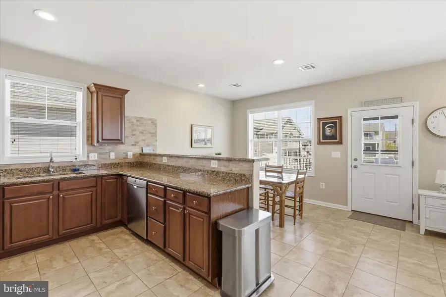 1254 Paul Blvd, Manahawkin, NJ 08050 - #3