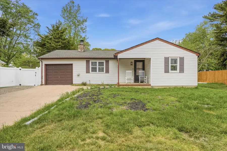404 Cedar Dr, Lanoka Harbor, NJ 08734 - #3