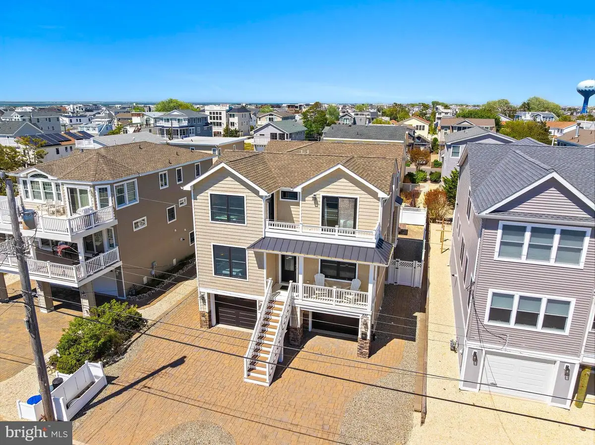 231 N 8th St, Surf City, NJ 08008 - #1
