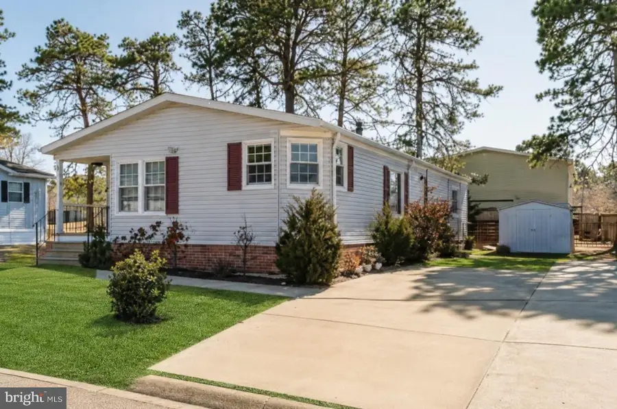 114 Briarwood Ct, Whiting, NJ 08759 - #2