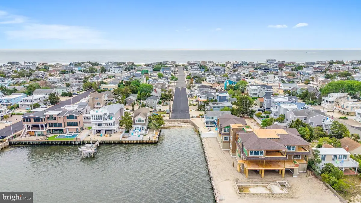 235 N 23rd St, Surf City, NJ 08008 - #1