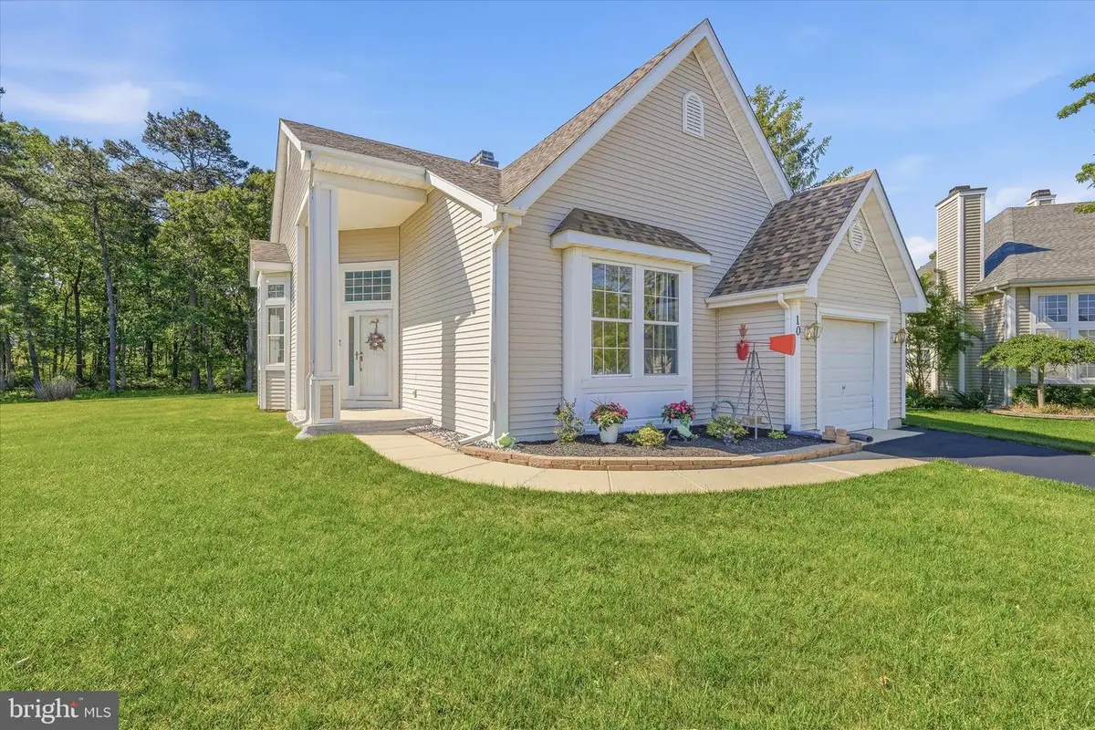 10 Deer Lake Ct, Barnegat, NJ 08005 - #1
