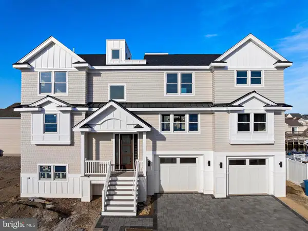 101 Clyde Lane, MANAHAWKIN, NJ 08050