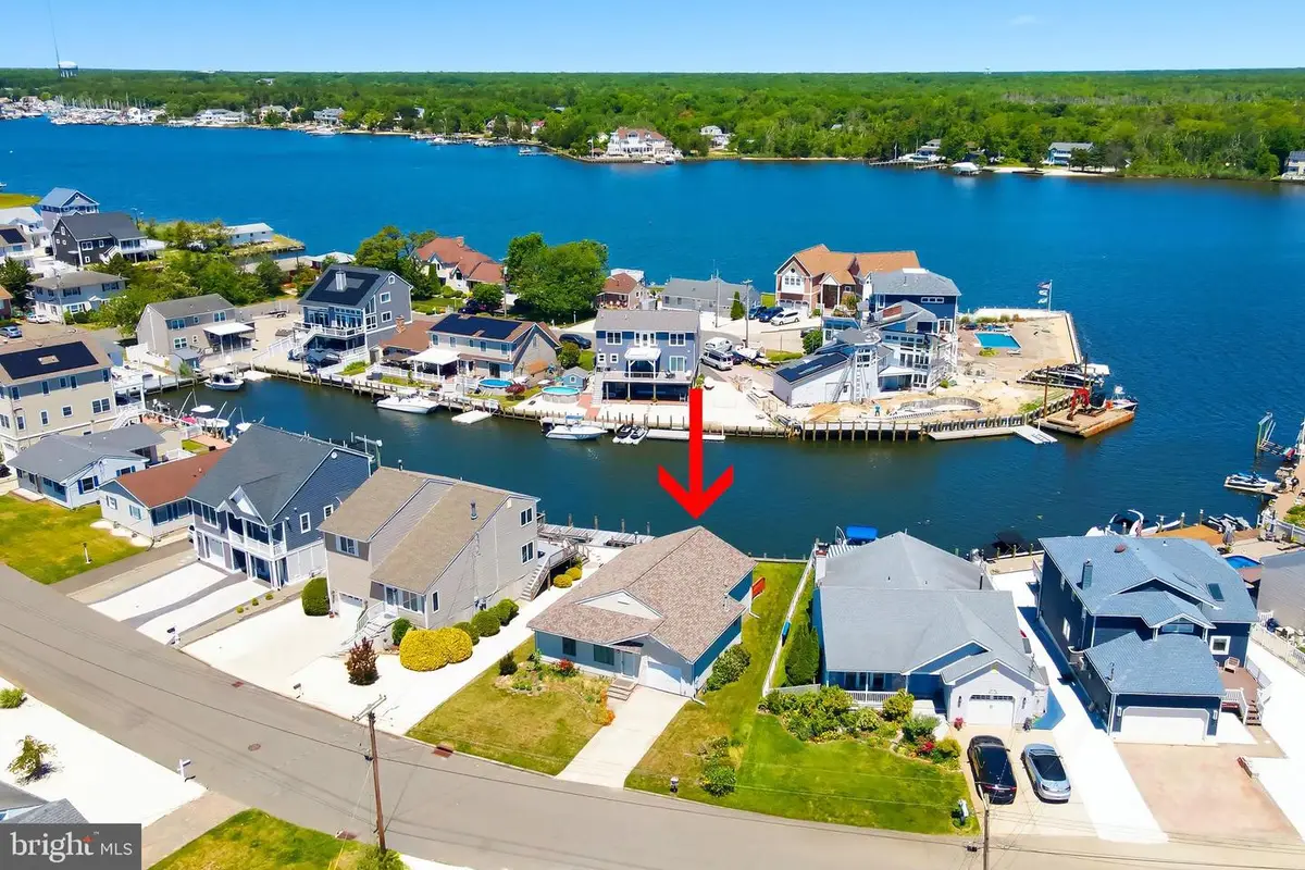 943 Mallard Dr, Lanoka Harbor, NJ 08734 - #1