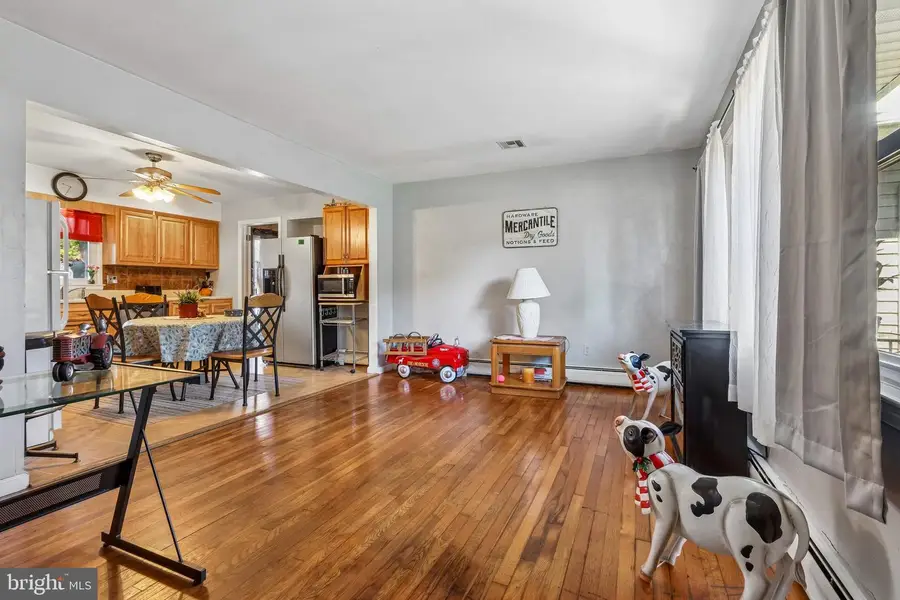 307 Lawrence Dr, Lanoka Harbor, NJ 08734 - #3