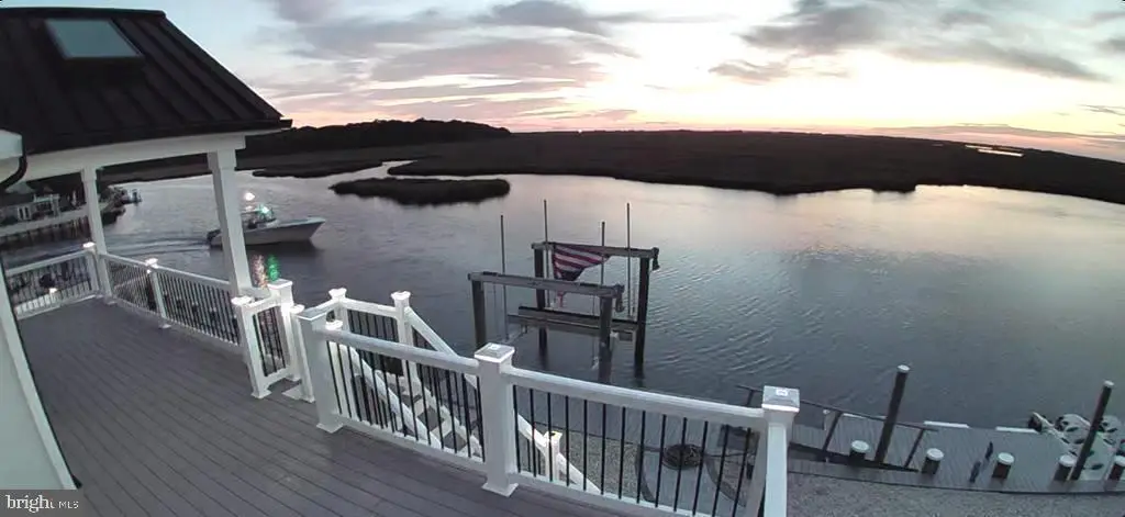 166 N Spinnaker Dr, Tuckerton, NJ 08087 - #1