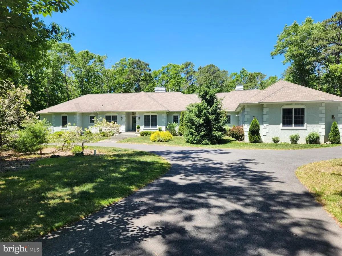 16 Tonys Dr, Little Egg Harbor, NJ 08087 - #1