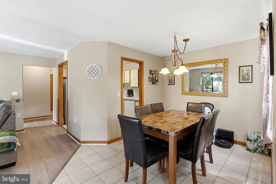 200 Violet Ln, Jackson, NJ 08527 - #3