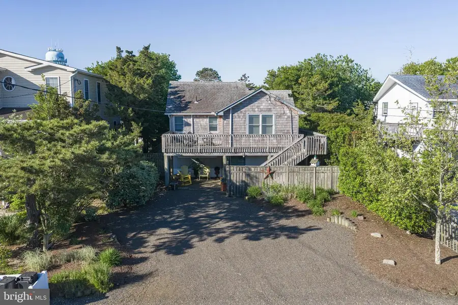 18 W 7th St, Barnegat Light, NJ 08006 - #2