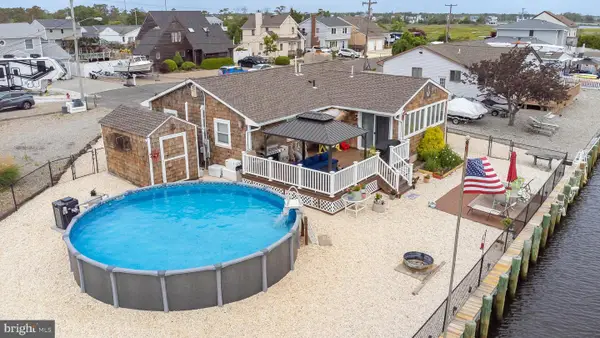 1005 Painter Pt, LANOKA HARBOR, NJ 08734