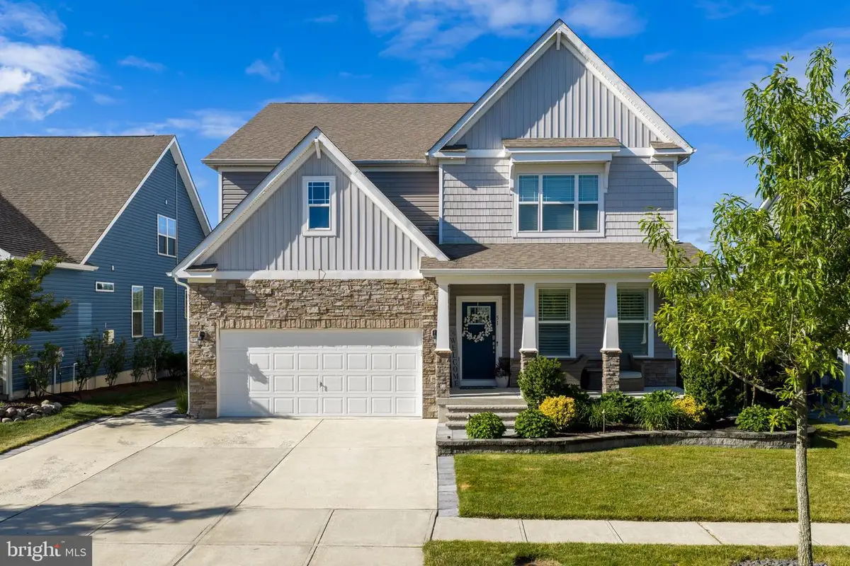 51 Ashburn Ave, Manahawkin, NJ 08050 - #1
