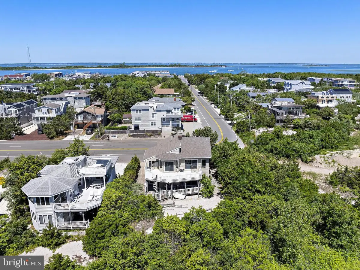 402 Central Ave, Barnegat Light, NJ 08006 - #1