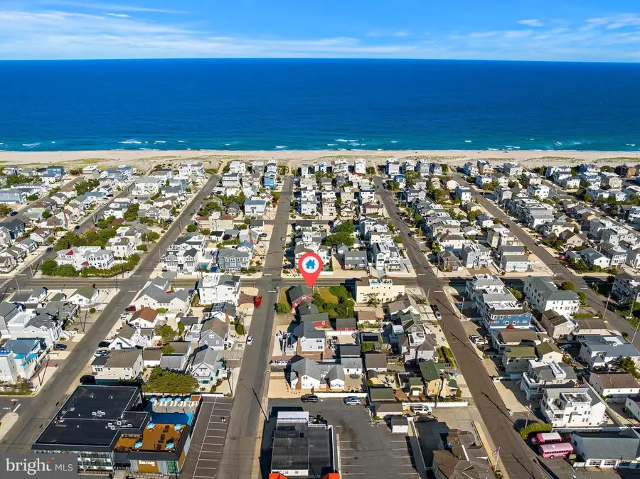 20 E South 33rd St, Long Beach Township, NJ 08008 - #3