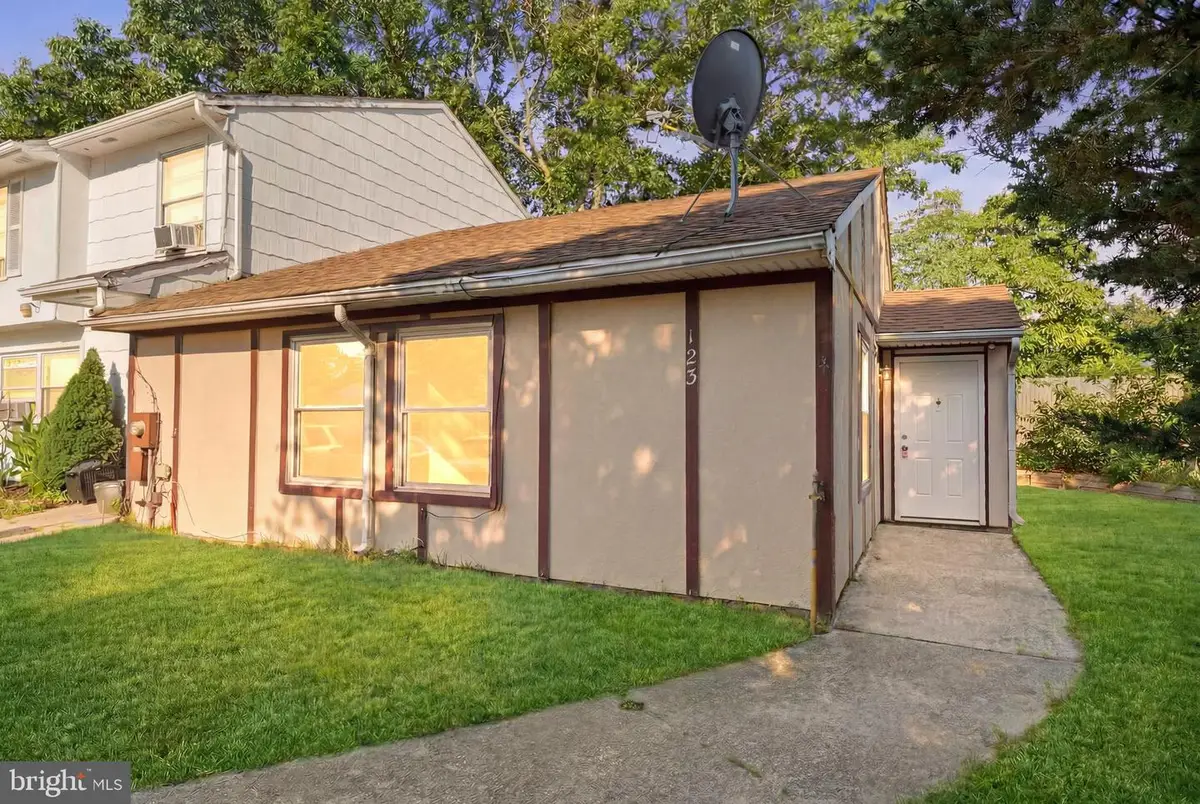 123 Lexington Blvd, Barnegat, NJ 08005 - #1