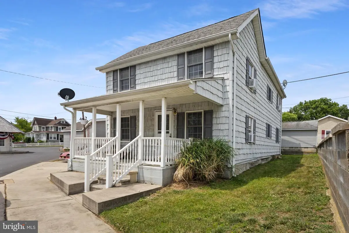 1 Lakeview Dr, New Egypt, NJ 08533 - #1