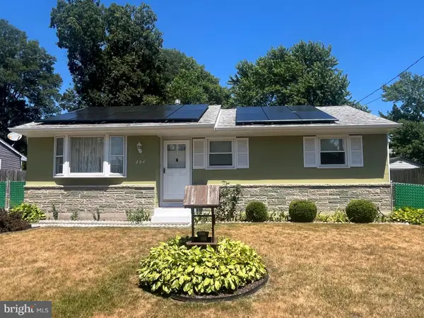 204 National Union Blvd, TUCKERTON, NJ 08087