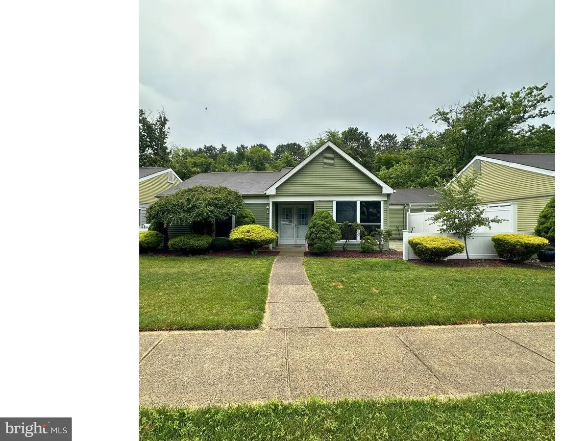 680-b Huntington Dr, Manchester, NJ 08759 - #1