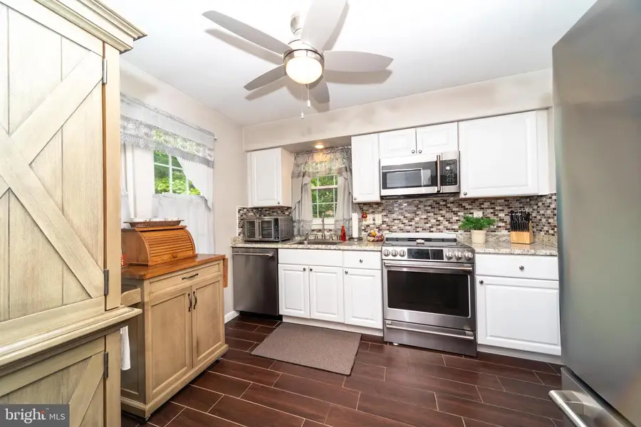 6 Stoneham Pl, Manchester, NJ 08759 - #2
