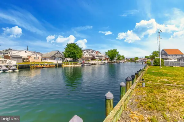 44 W Boat Dr, LITTLE EGG HARBOR TWP, NJ 08087