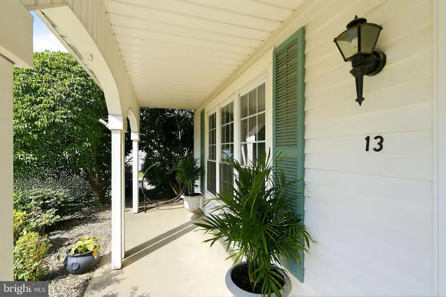 13 Appleby Pl, Manchester, NJ 08759 - #3
