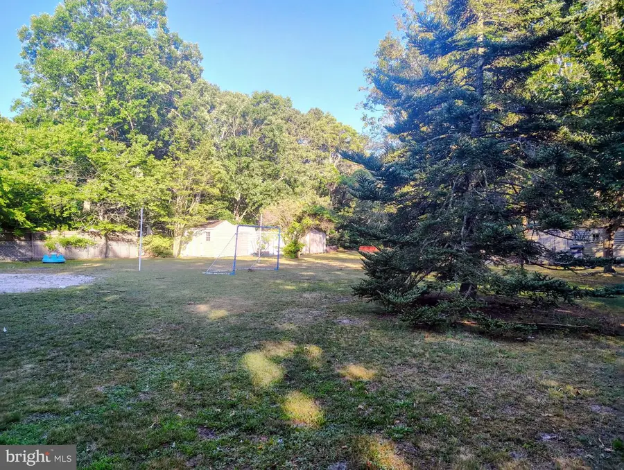 93 Outboard Ave, Manahawkin, NJ 08050 - #3