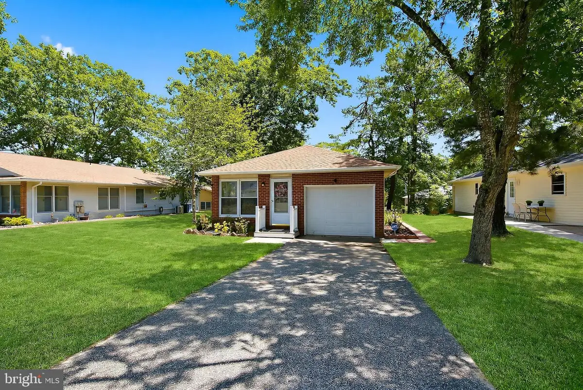 37 Sycamore Rd, Manahawkin, NJ 08050 - #1