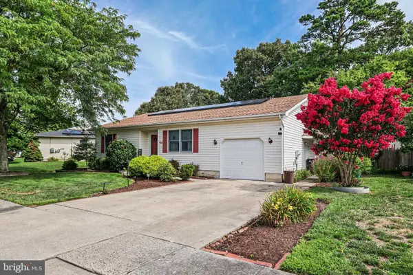 133 W Holly Ln, TUCKERTON, NJ 08087