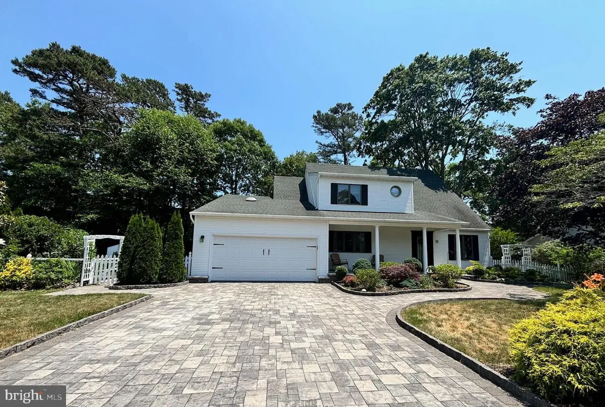 13 Shoveler Ln, Manahawkin, NJ 08050 - #1