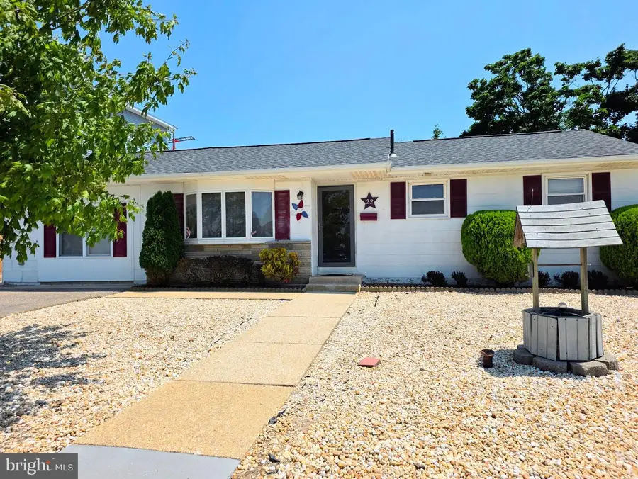 22 N Forecastle Dr, Tuckerton, NJ 08087 - #2