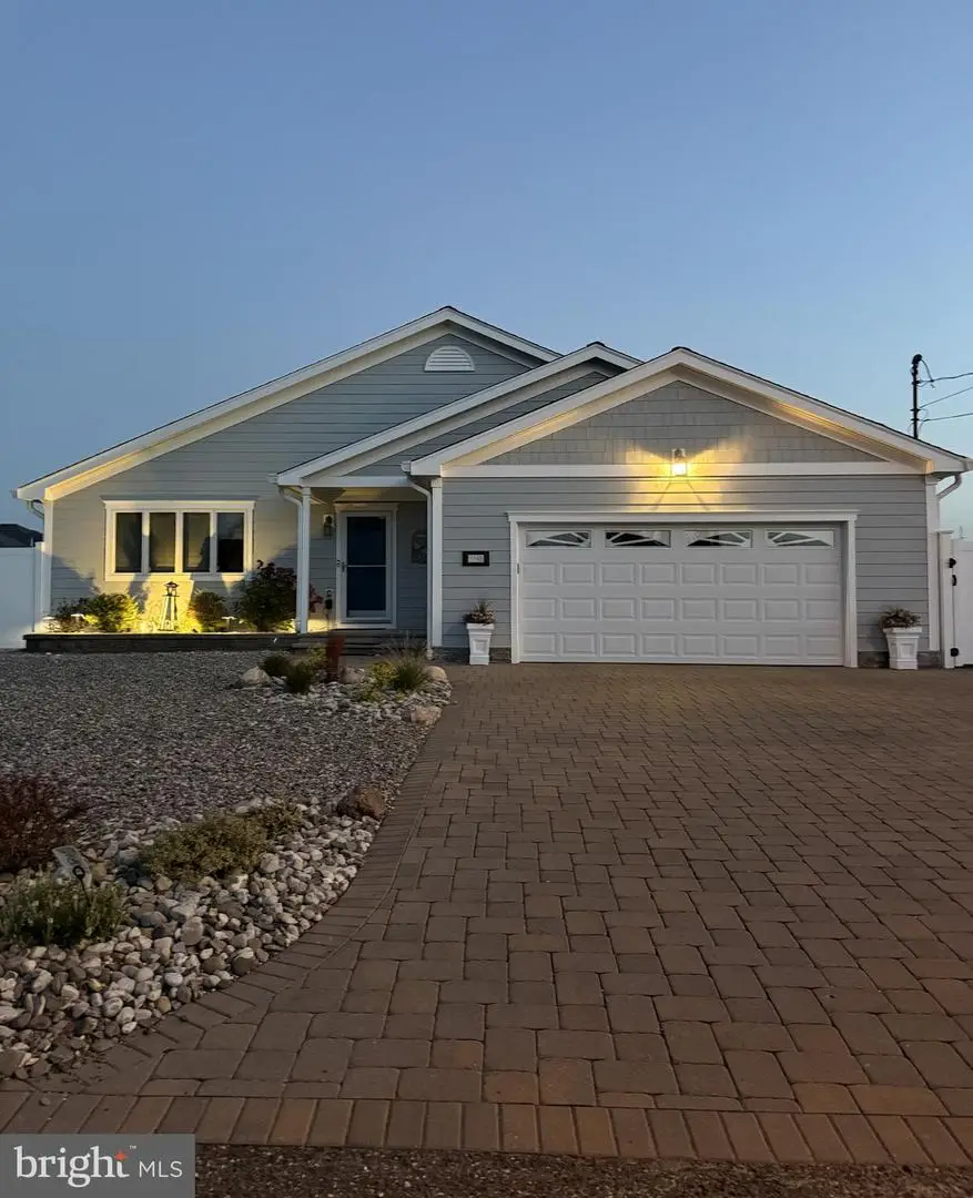 1149 E Hickory Dr, Lanoka Harbor, NJ 08734 - #1