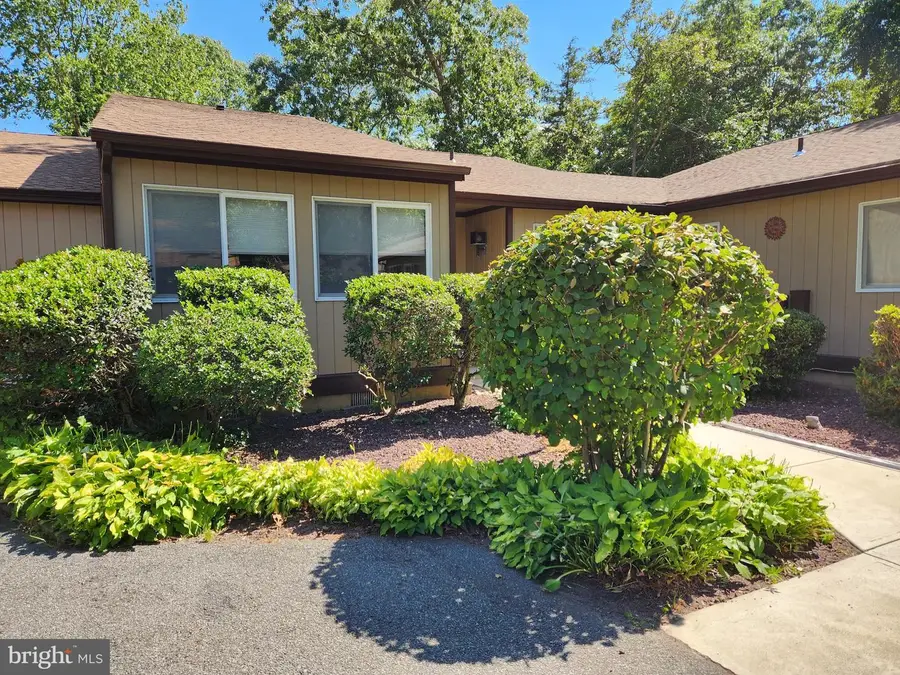126 E Holly Ln, Little Egg Harbor, NJ 08087 - #2