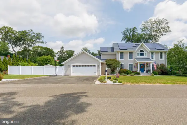 428 Washington Ave, PINE BEACH, NJ 08741