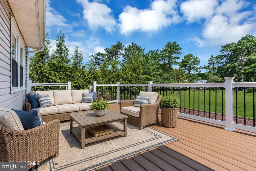3 Randalls Dr, Toms River, NJ 08757 - #2