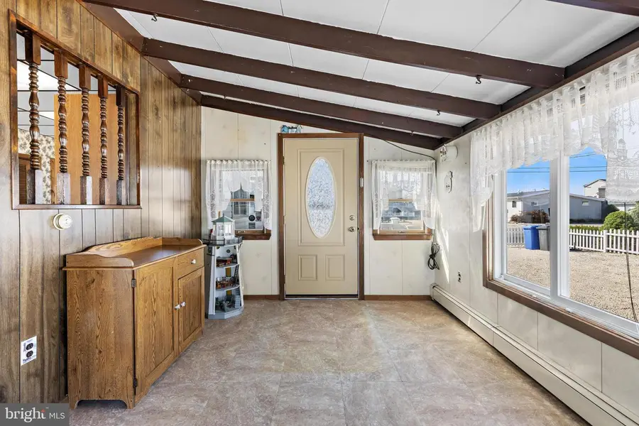 66 Jonathan Dr, Manahawkin, NJ 08050 - #3