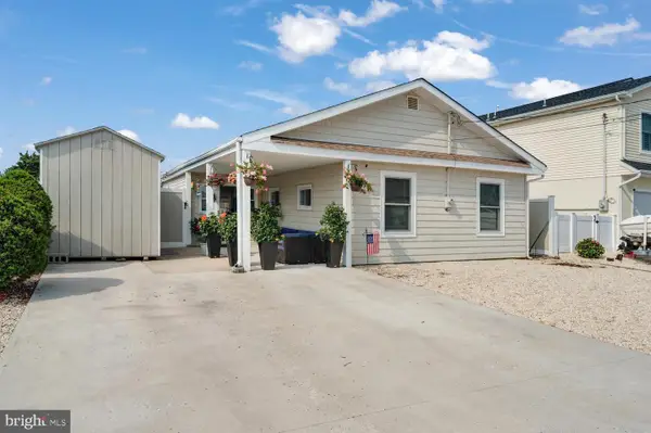 15 W Mullica Rd, LITTLE EGG HARBOR TWP, NJ 08087